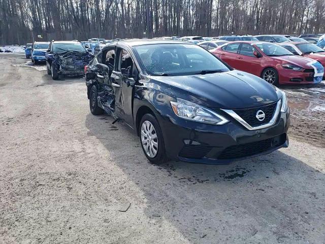 2019 Nissan Sentra - Image 13