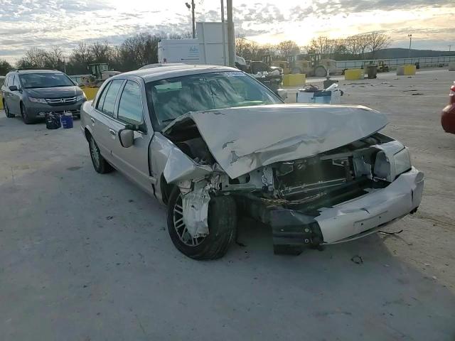 2009 Mercury Grand Marquis - Image 11