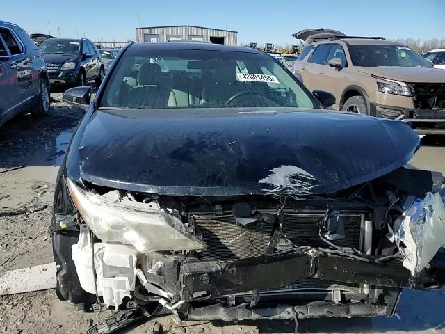 2014 Toyota Camry - Image 11