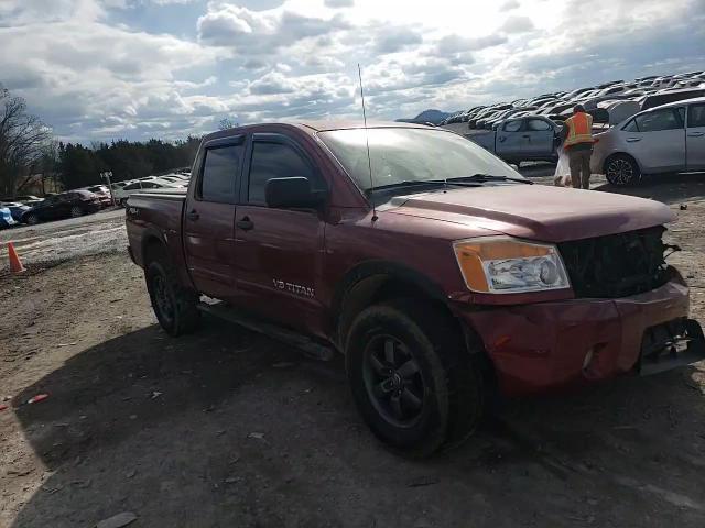 2015 Nissan Titan - Image 11
