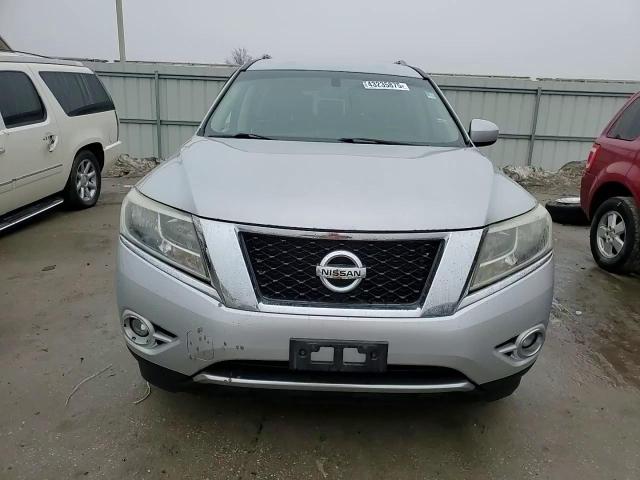 2013 Nissan Pathfinder - Image 11