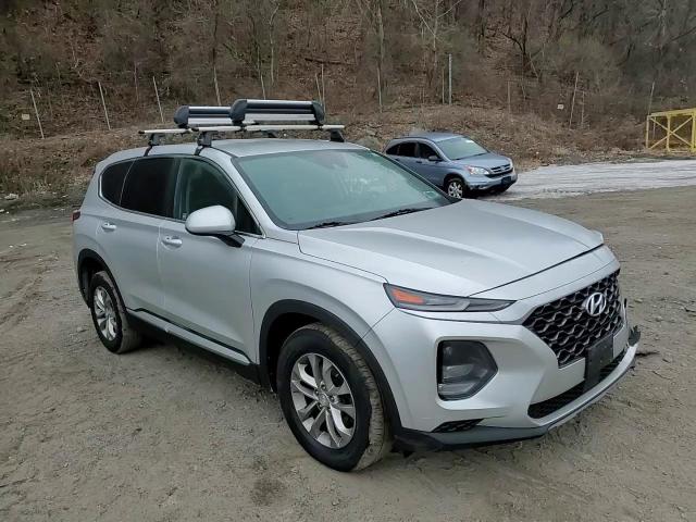 2019 Hyundai Santa Fe - Image 14