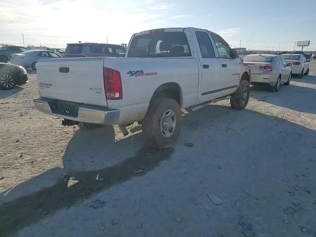 2004 Dodge RAM - Image 11