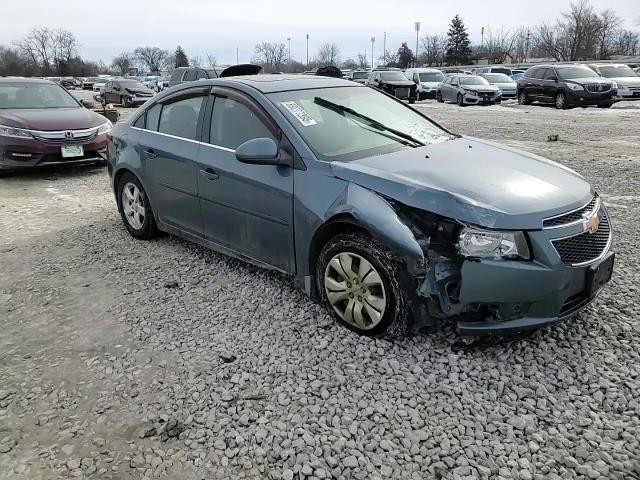 2012 Chevrolet Cruze - Image 11