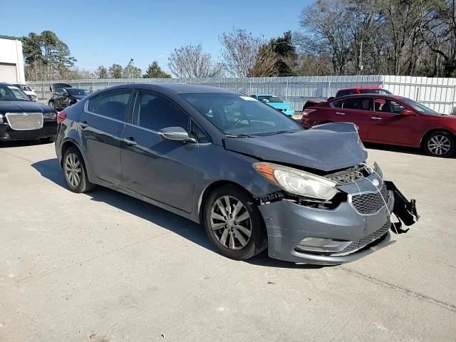 2014 Kia Forte - Image 10
