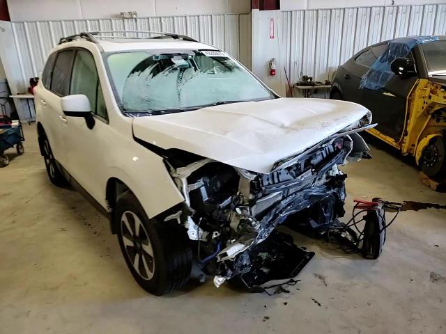 2017 Subaru Forester - Image 10