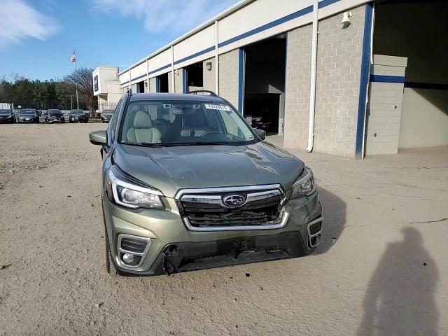 2020 Subaru Forester - Image 12