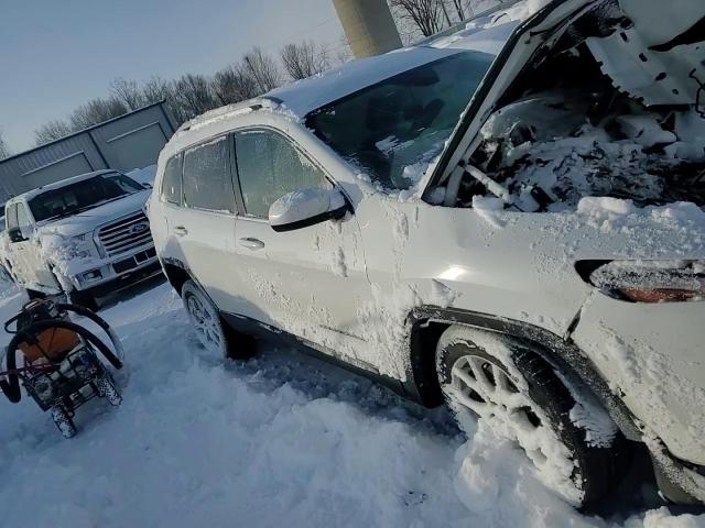2018 Jeep Grand Cherokee - Image 14