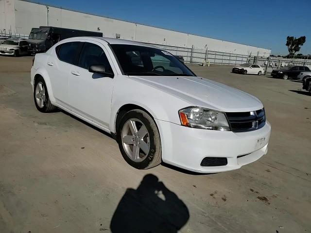 2013 Dodge Avenger - Image 11