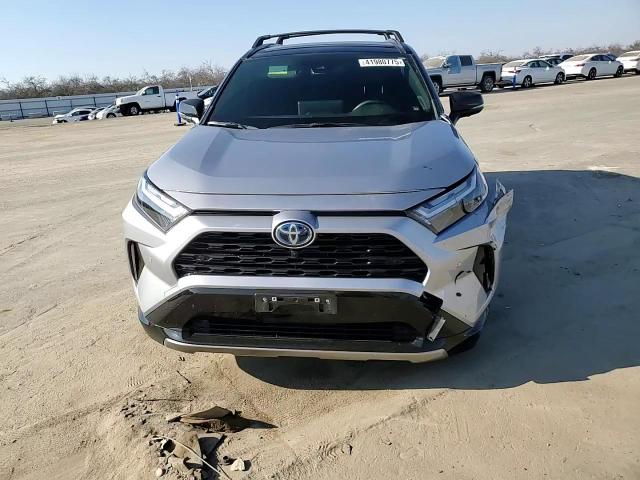 2024 Toyota RAV 4 - Image 12
