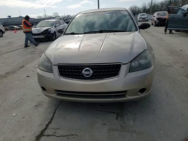 2006 Nissan Altima - Image 11
