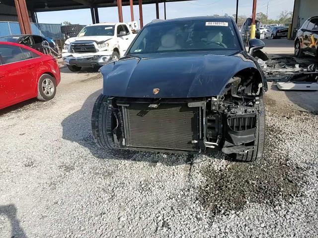 2020 Porsche Cayenne - Image 15