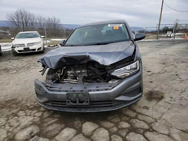 2019 Volkswagen Jetta - Image 11