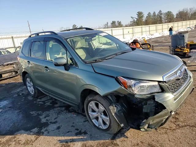 2014 Subaru Forester - Image 12