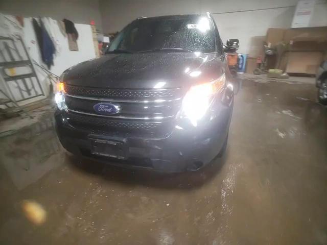 2015 Ford Explorer - Image 14
