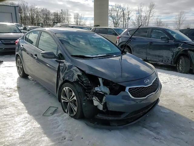 2016 Kia Forte - Image 14