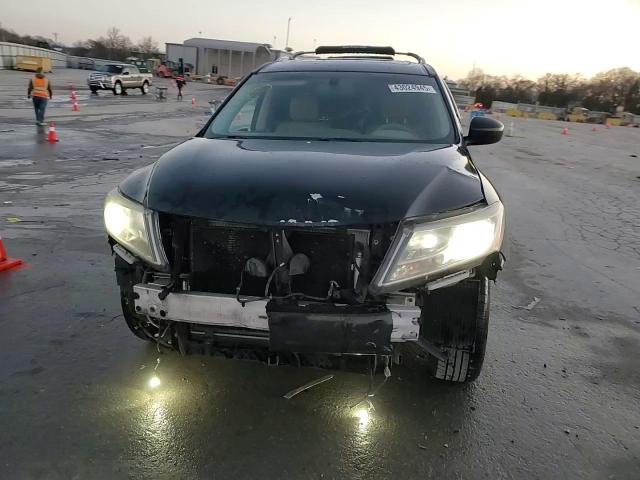 2013 Nissan Pathfinder - Image 15