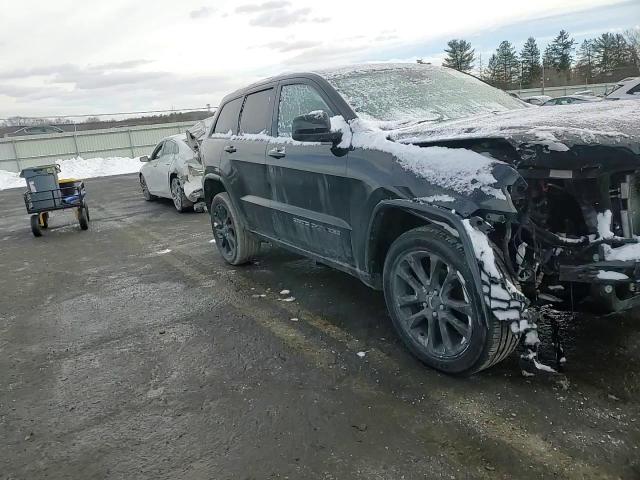 2020 Jeep Grand Cherokee - Image 12