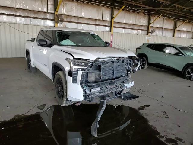 2022 Toyota Tundra - Image 10