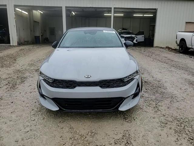 2021 Kia K5 - Image 13