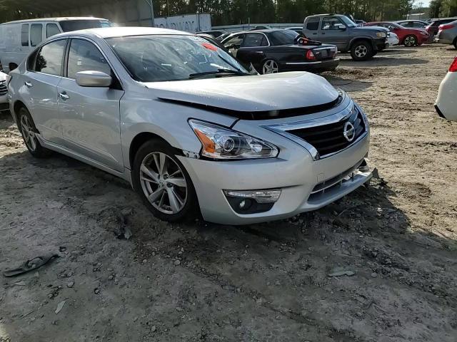 2014 Nissan Altima - Image 11