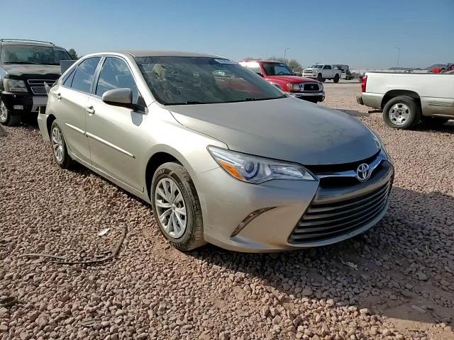 2017 Toyota Camry - Image 10