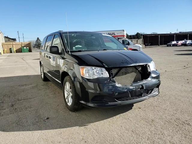 2016 Dodge Caravan - Image 12