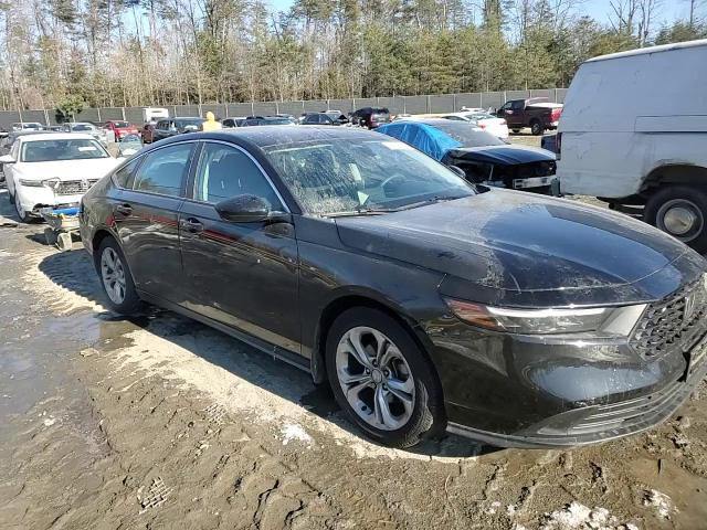 2023 Honda Accord - Image 11
