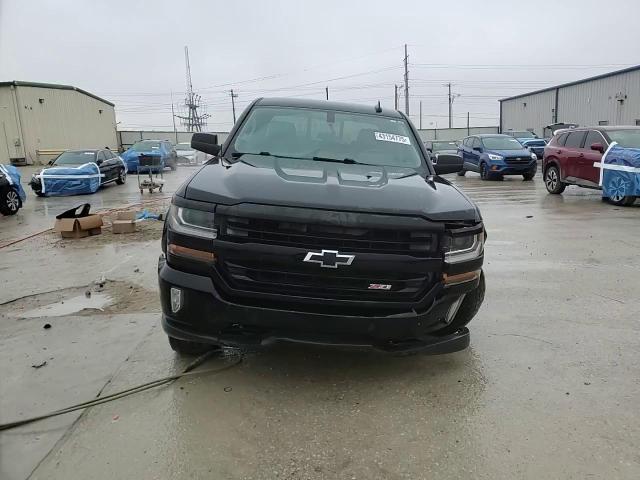 2016 Chevrolet Silverado - Image 13