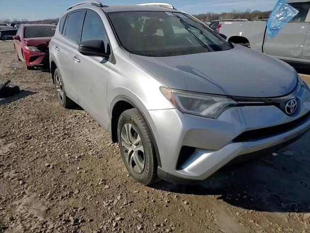 2016 Toyota RAV 4 - Image 12
