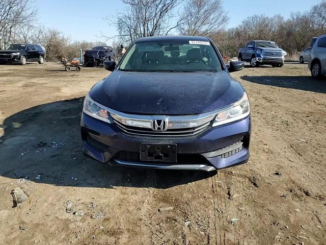 2017 Honda Accord - Image 10