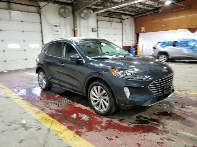 2022 Ford Escape - Image 15