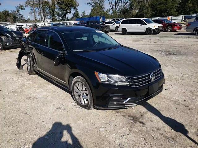 2016 Volkswagen Passat - Image 11