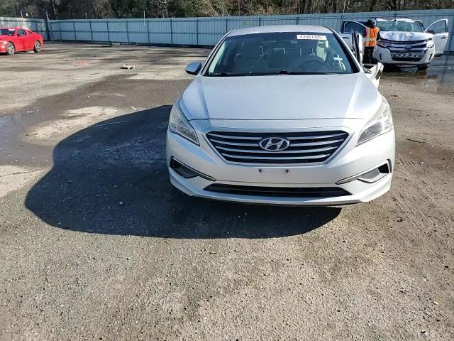 2016 Hyundai Sonata - Image 11