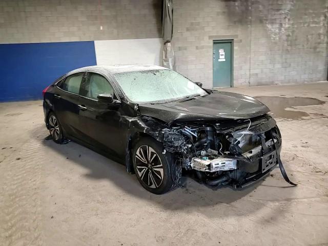 2017 Honda Civic - Image 14