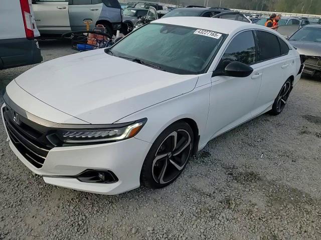 2022 Honda Accord - Image 11