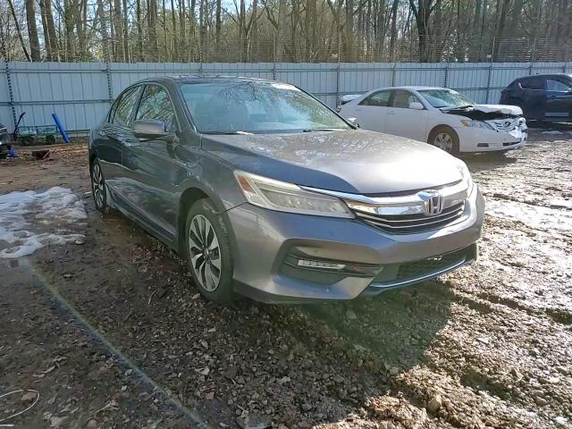 2017 Honda Accord - Image 11