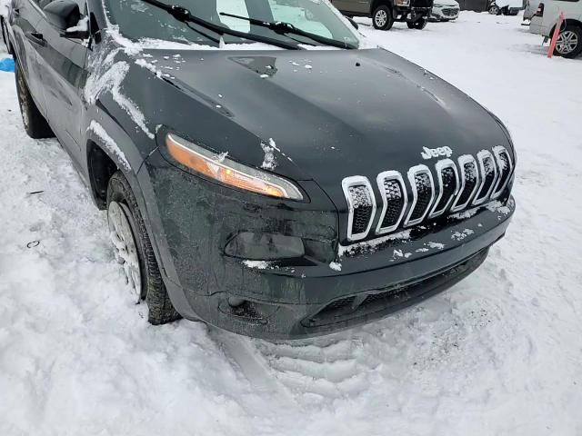 2014 Jeep Grand Cherokee - Image 15
