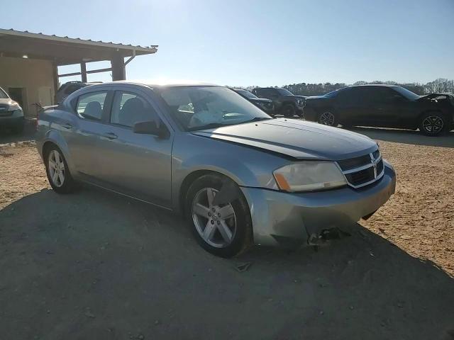 2009 Dodge Avenger - Image 10