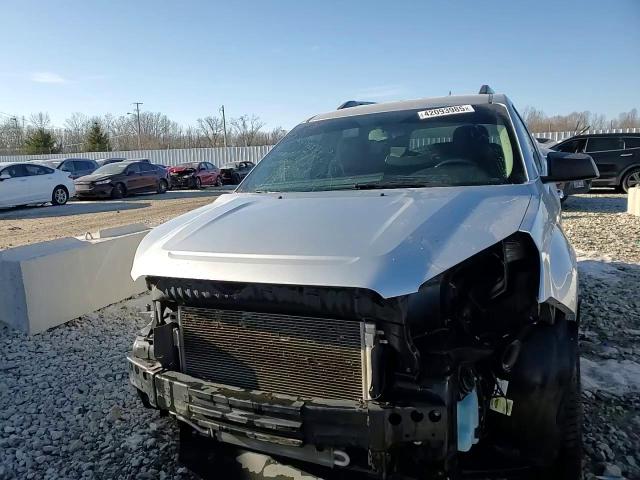 2016 GMC Acadia - Image 15