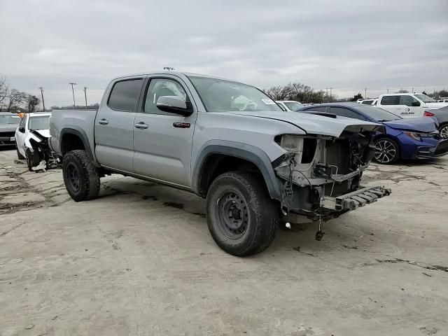 2017 Toyota Tacoma - Image 11