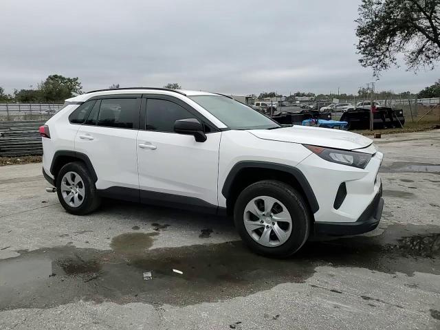 2021 Toyota RAV 4 - Image 11