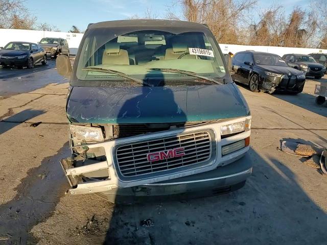 1999 GMC Savana - Image 12