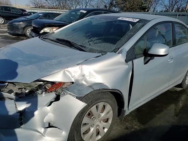 2012 Honda Civic - Image 11