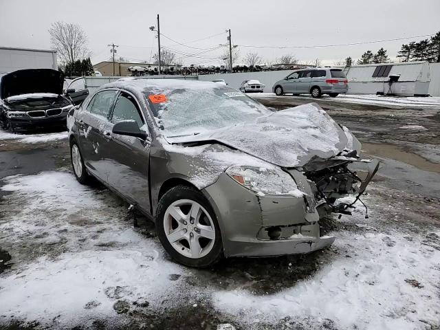 2012 Chevrolet Malibu - Image 11