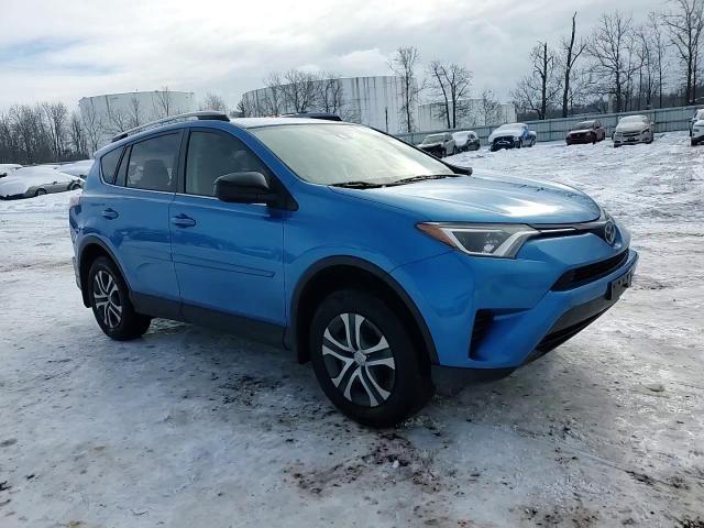 2018 Toyota RAV 4 - Image 14