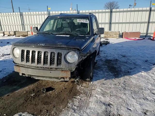 2015 Jeep Liberty (Patriot) - Image 12