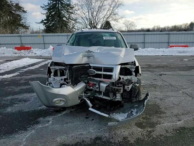 2010 Ford Escape - Image 10