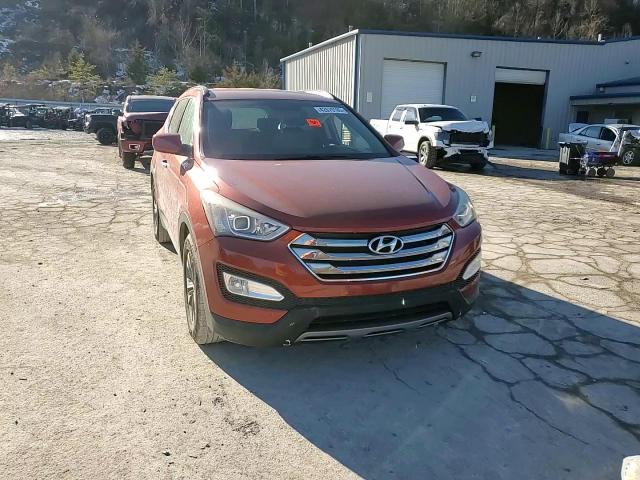 2014 Hyundai Santa Fe - Image 11