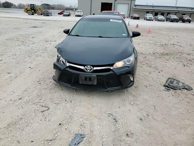 2017 Toyota Camry - Image 11